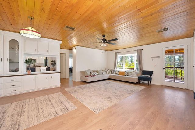 333 Pine St, Colfax, CA 95713