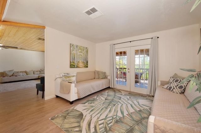 333 Pine St, Colfax, CA 95713