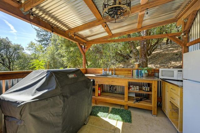 333 Pine St, Colfax, CA 95713