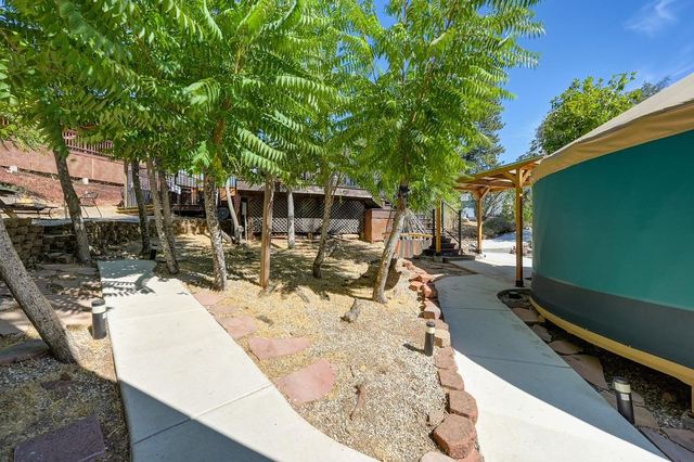 333 Pine St, Colfax, CA 95713