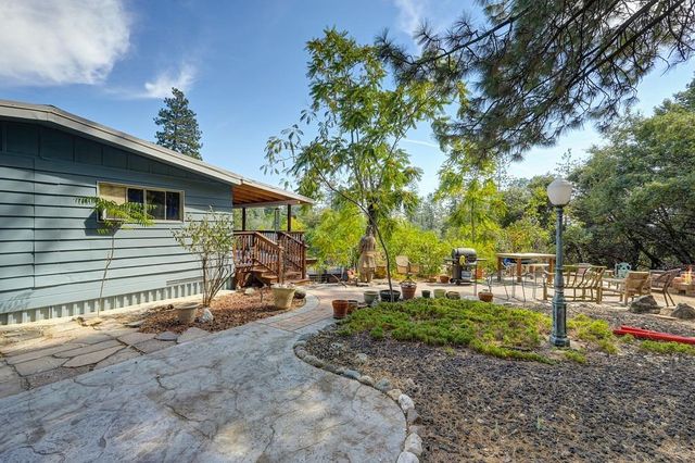333 Pine St, Colfax, CA 95713