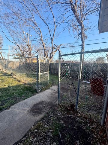 5300 Susan Lee Lane, North Richland Hills, TX 76180