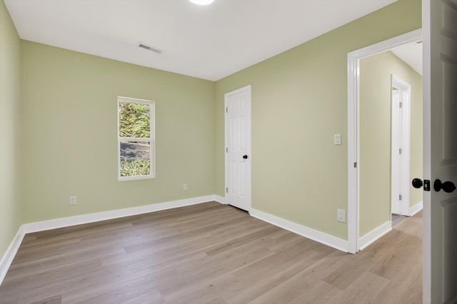 11119 London Lane, Apison, TN 37302