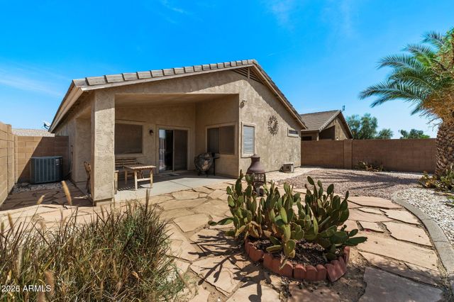 30472 N SUNRAY Drive, San Tan Valley, AZ 85143