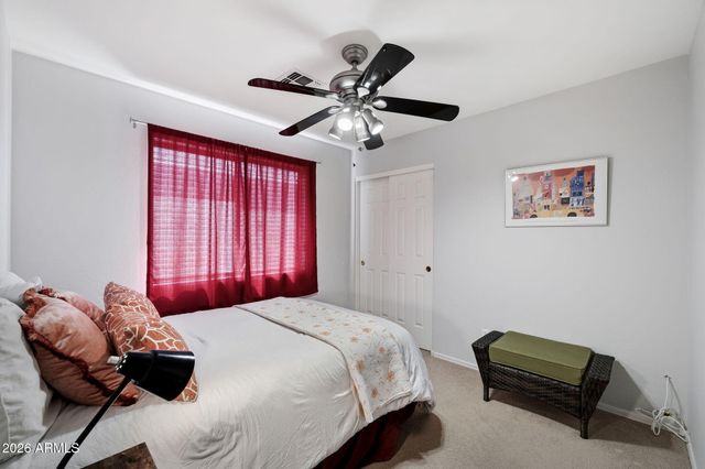 30472 N SUNRAY Drive, San Tan Valley, AZ 85143