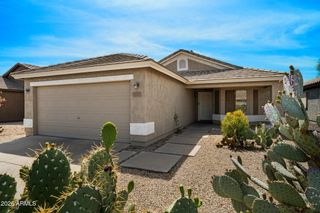 30472 N SUNRAY Drive, San Tan Valley, AZ 85143