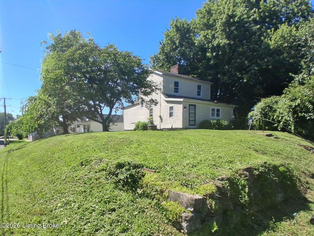 2901 Montana Ave, Louisville, KY 40208