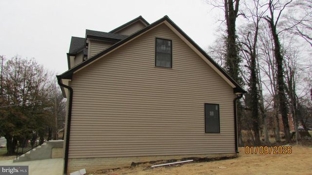 2106 SHADYSIDE AVE, Suitland, MD 20746