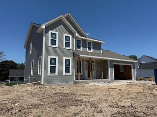 1019 Waterstone COURT, Pewaukee, WI 53072
