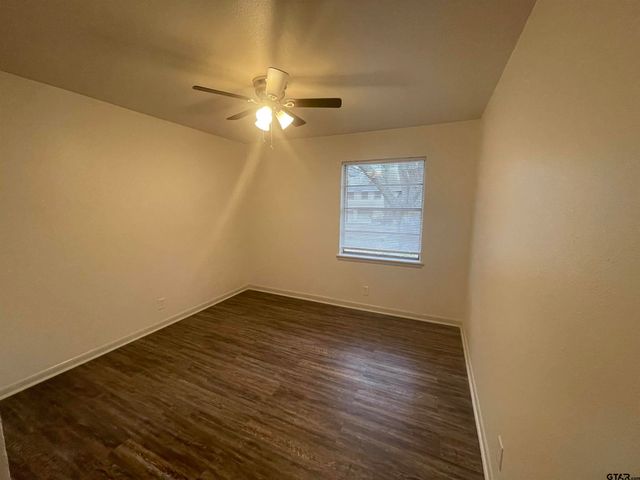 3301 Brookside Dr, Tyler, TX 75701