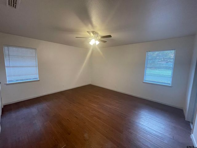 3301 Brookside Dr, Tyler, TX 75701