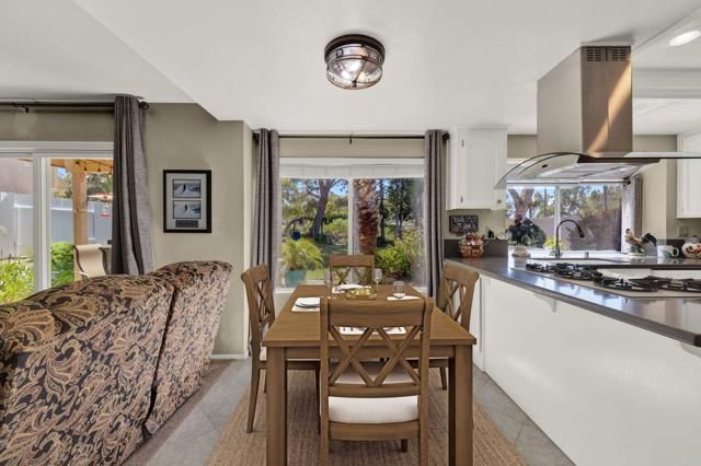 3761 Hillview Way, Oceanside, CA 92056