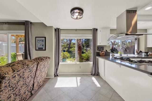 3761 Hillview Way, Oceanside, CA 92056