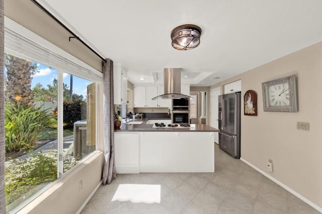 3761 Hillview Way, Oceanside, CA 92056