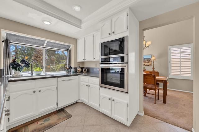 3761 Hillview Way, Oceanside, CA 92056