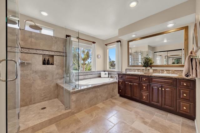 3761 Hillview Way, Oceanside, CA 92056