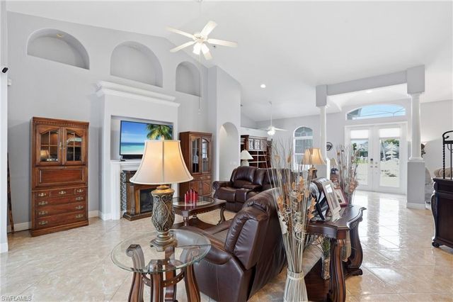 219 Gleason PKWY, Cape Coral, FL 33914