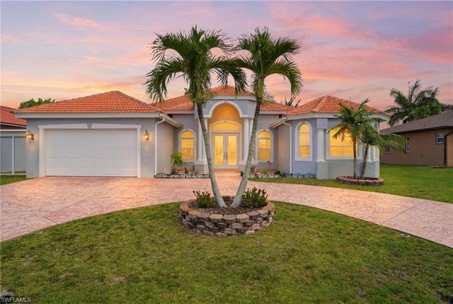 219 Gleason PKWY, Cape Coral, FL 33914