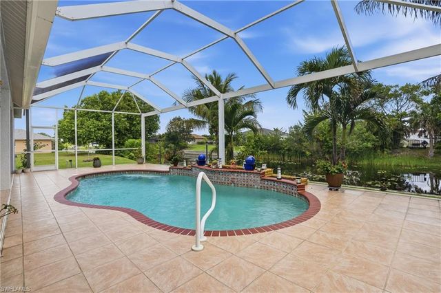 219 Gleason PKWY, Cape Coral, FL 33914