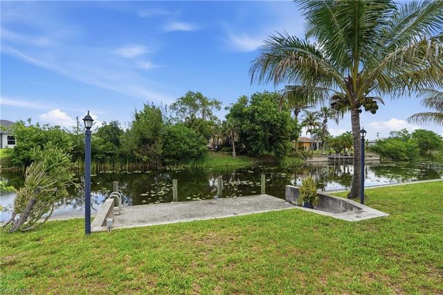 219 Gleason PKWY, Cape Coral, FL 33914