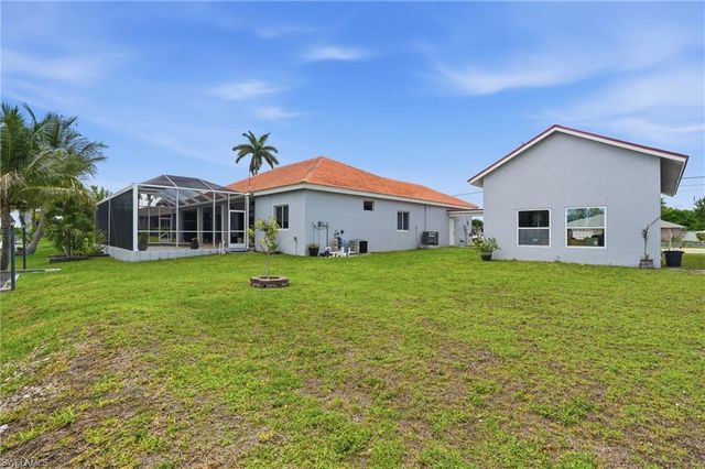 219 Gleason PKWY, Cape Coral, FL 33914