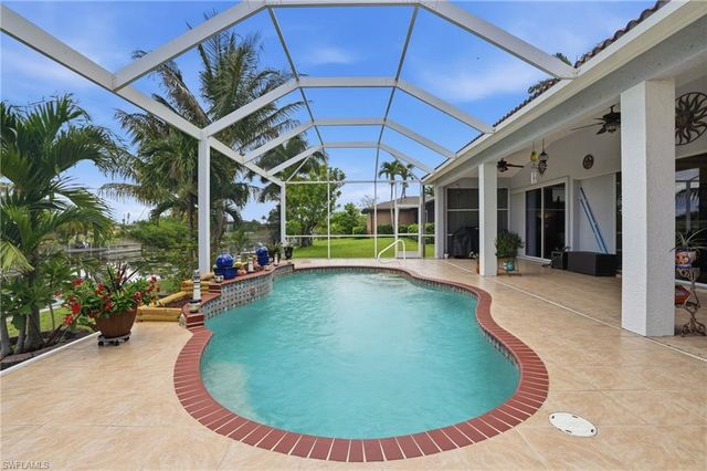 219 Gleason PKWY, Cape Coral, FL 33914