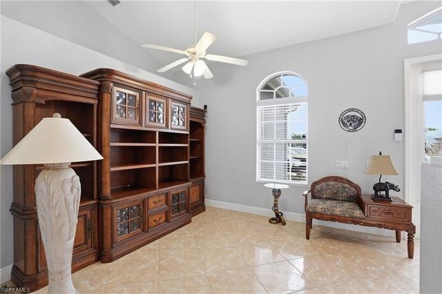 219 Gleason PKWY, Cape Coral, FL 33914