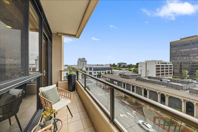 20 W 3rd Avenue 601, San Mateo, CA 94402