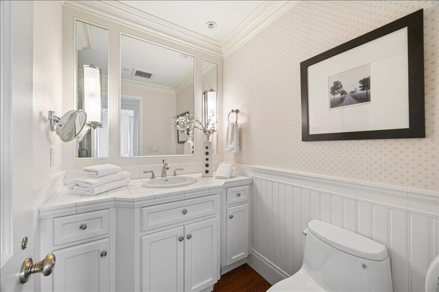 20 W 3rd Avenue 601, San Mateo, CA 94402