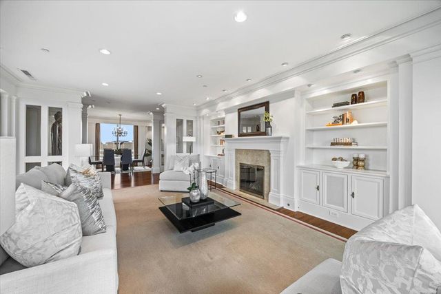 20 W 3rd Avenue 601, San Mateo, CA 94402