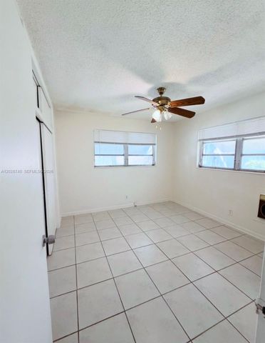 1077 SW 2nd Street 2, Hallandale Beach, FL 33009
