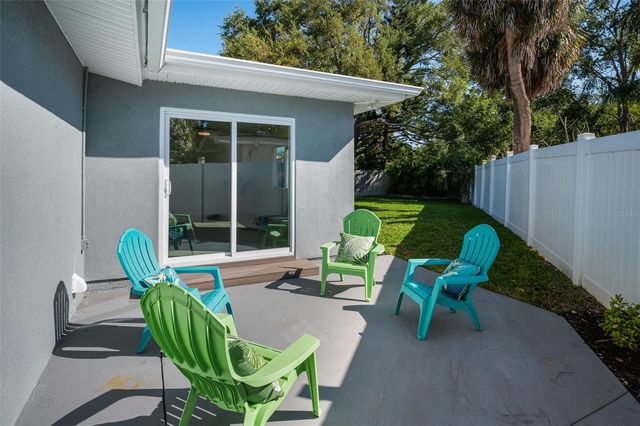 94 NICHOLAS DRIVE, Dunedin, FL 34698