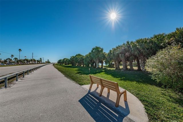94 NICHOLAS DRIVE, Dunedin, FL 34698