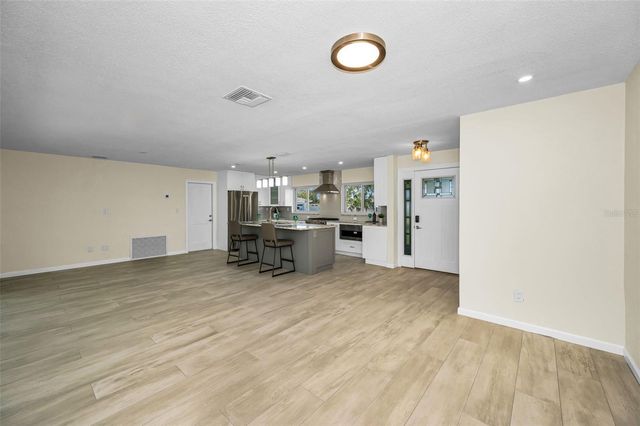 94 NICHOLAS DRIVE, Dunedin, FL 34698
