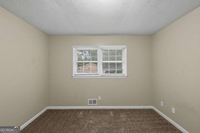 2115 Pine Knoll Circle NE, Conyers, GA 30013