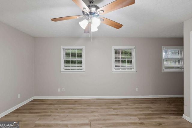 2115 Pine Knoll Circle NE, Conyers, GA 30013