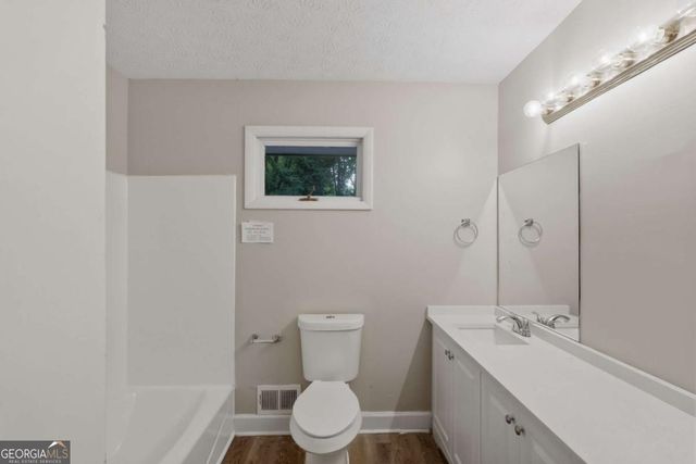 2115 Pine Knoll Circle NE, Conyers, GA 30013