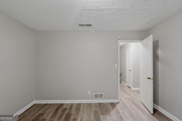 2115 Pine Knoll Circle NE, Conyers, GA 30013