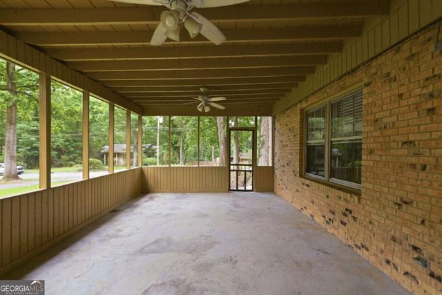 2115 Pine Knoll Circle NE, Conyers, GA 30013