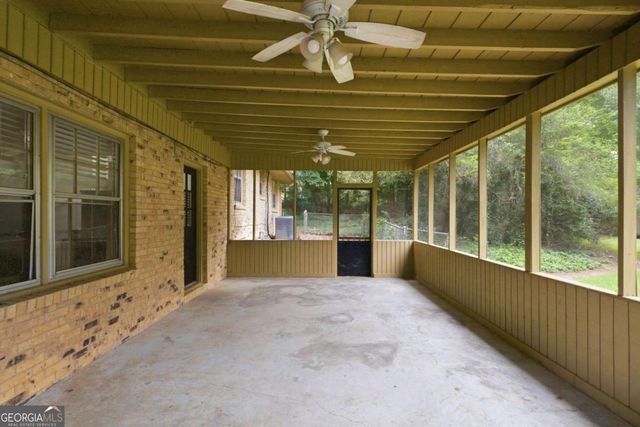 2115 Pine Knoll Circle NE, Conyers, GA 30013