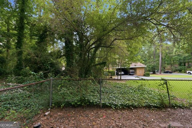 2115 Pine Knoll Circle NE, Conyers, GA 30013