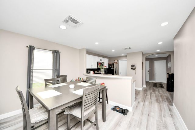 8218 Radial Court, Rosharon, TX 77583