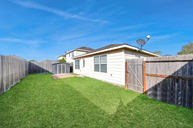 8218 Radial Court, Rosharon, TX 77583