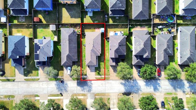 8218 Radial Court, Rosharon, TX 77583