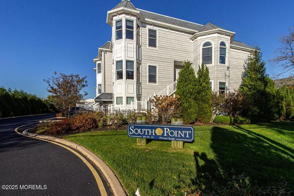 303 Route 35 1, Point Pleasant Beach, NJ 08742