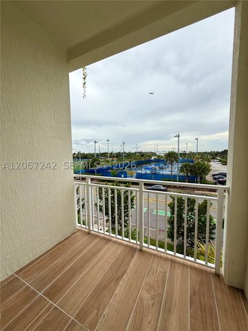 11150 NW 82nd St 308, Doral, FL 33178