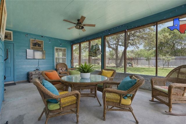 2030 4th St, Ingleside, TX 78362