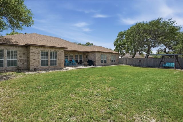 2030 4th St, Ingleside, TX 78362