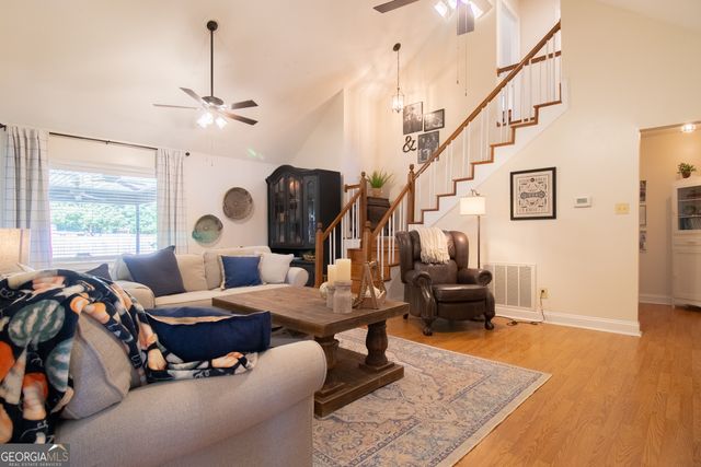 201 Beaver Run Drive, Warner Robins, GA 31088