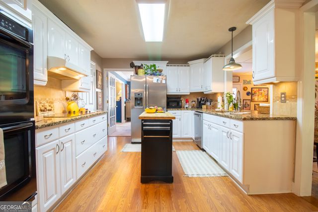 201 Beaver Run Drive, Warner Robins, GA 31088